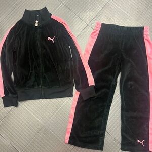 PUMA GIRLS SIZE 4 BLACK AND PINK TRACK SUIT JOGGING VELOUR